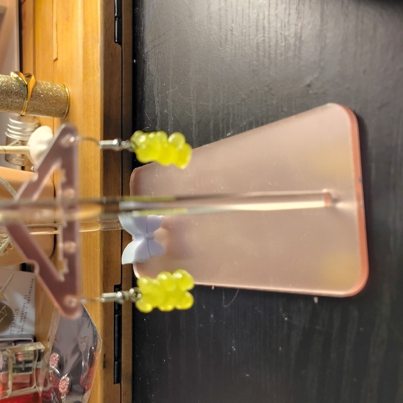 Hand crafted yellow gummy bear earrings NWT - Picture 3 of 3
